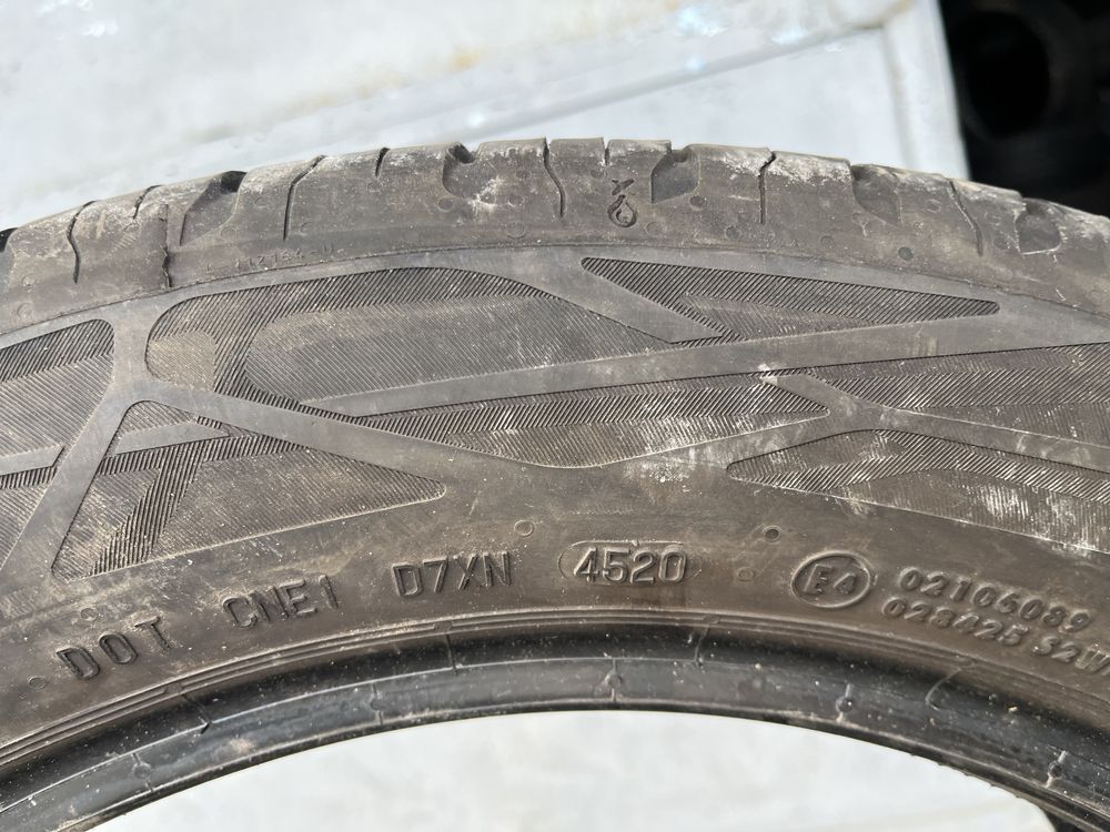 2 бр. летни гуми 205/55/17 Continental DOT 4520 5,5 mm