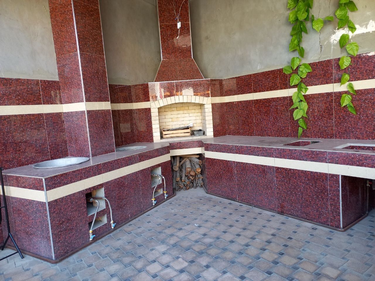 Yunusobodda HOVLI arendaga beriladi.