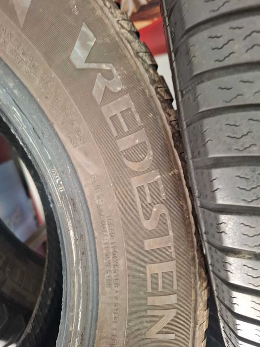 2 Всесезонни гуми Vredestein 195/65/15 ДОт22 7.5мм