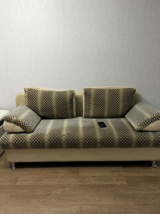 Продается диван