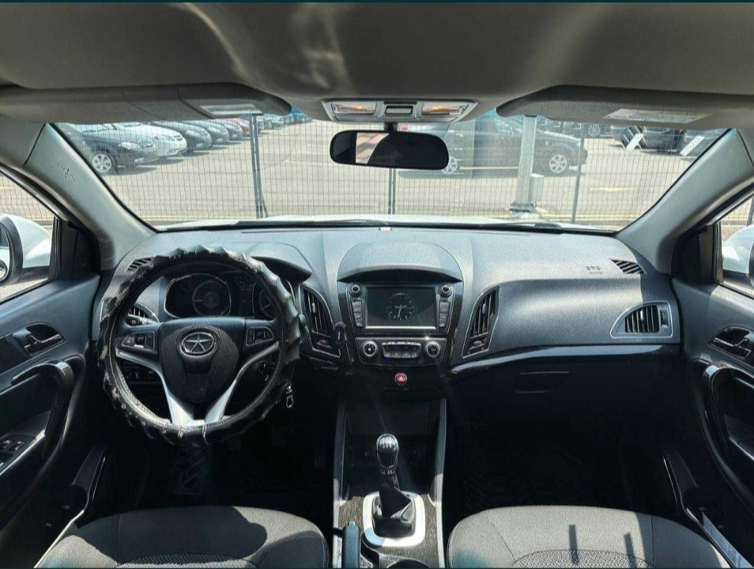 Jac s5 2020йилда ишлаб чикарилган