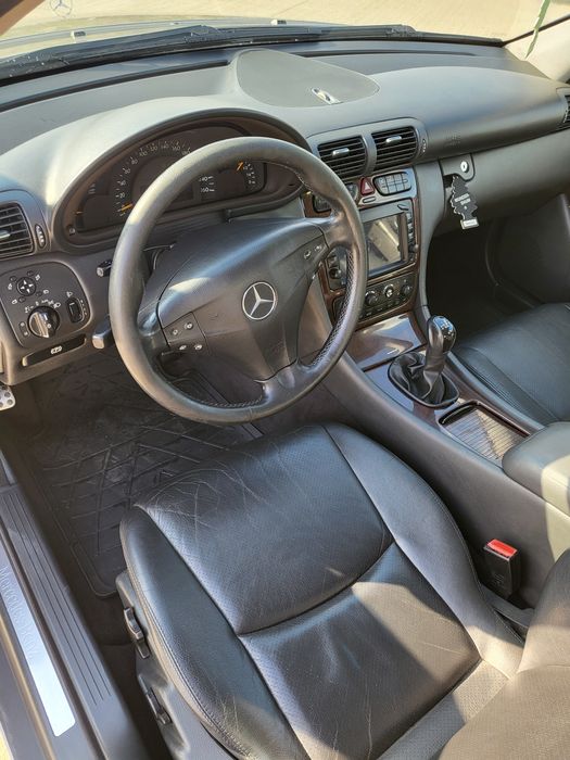 Mercedes c220 2004