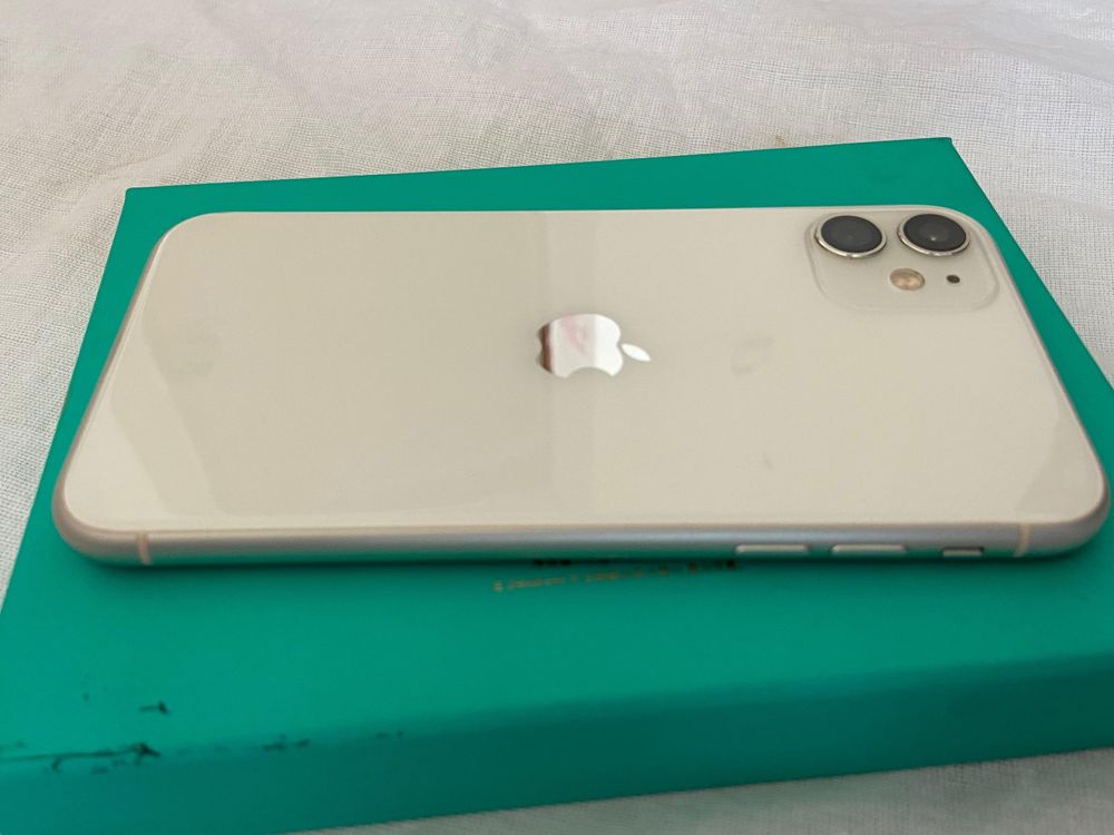 iPhone 11 срочно
