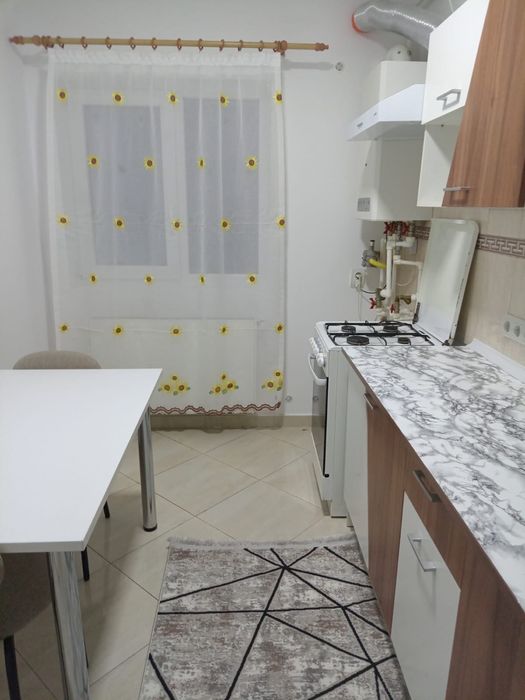 Inchiriez garsoniera