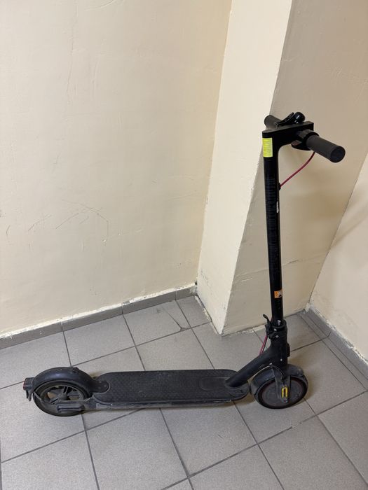 продам электросамокат Xiaomi Electric Scooter Pro 2