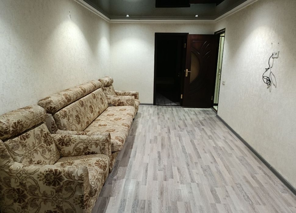 Продается 2х комнатная на м-ве Феруза (Ориентир Гинекология)