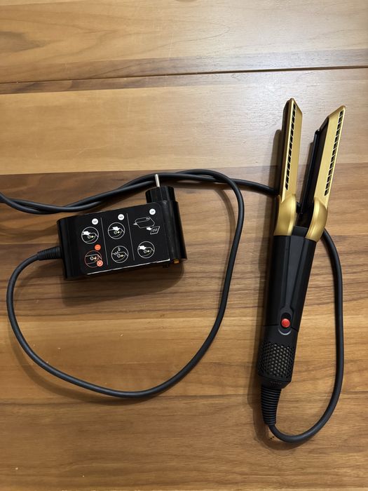 Преса за коса - Dyson Airstrait