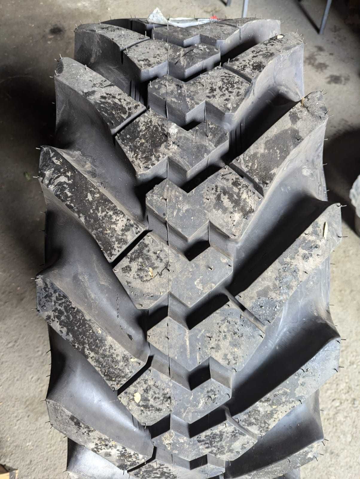 16,70-20 TL шины на экскаватор 405/70-20