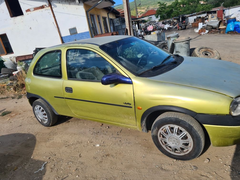 Опел Корса 1.0 Opel Corsa 1.0 Ecotec на части