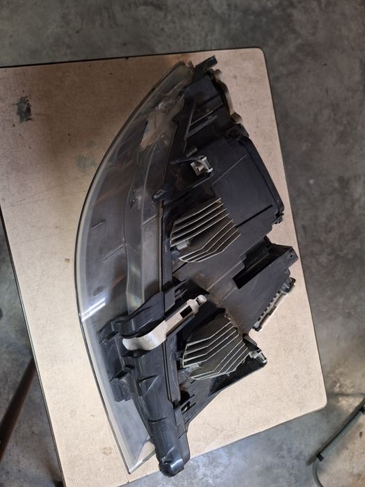 Faruri Far stânga bmw F10 F11 bi-xenon adaptiv
