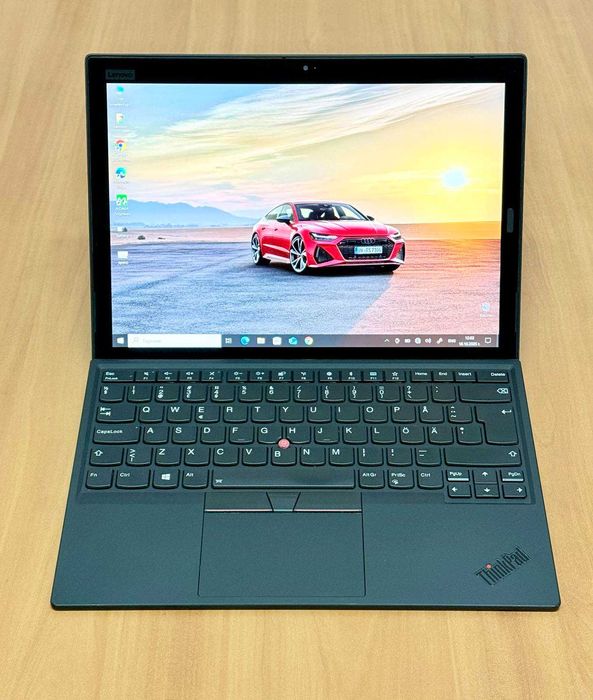 CORE i7-8650U/16GB/256GB SSD/LTE/Lenovo X1 Tab G3 2 in 1 Touch 3K Res