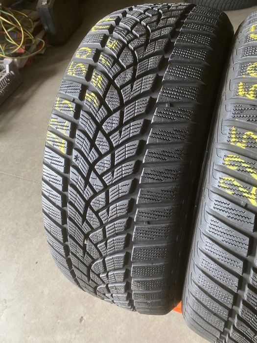 Anvelope iarna 225/50/17 Goodyear Ultra Grip Performance 225 50 17 R17