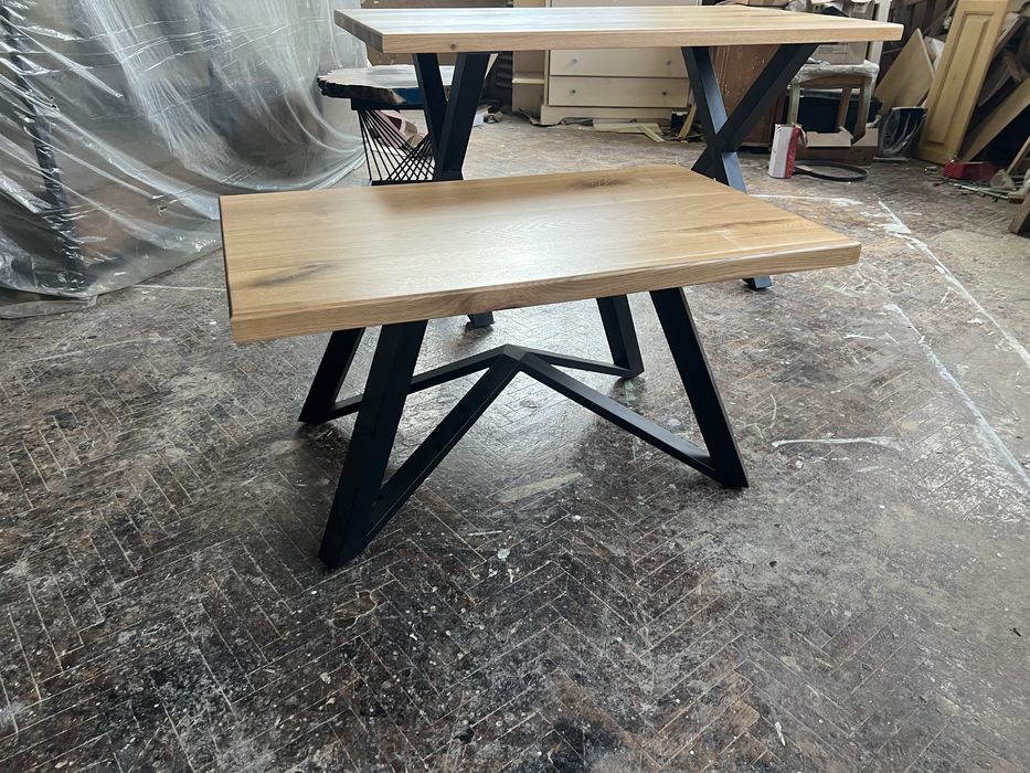 Налични Холна и трапезна маса от масив дъб с метални крака