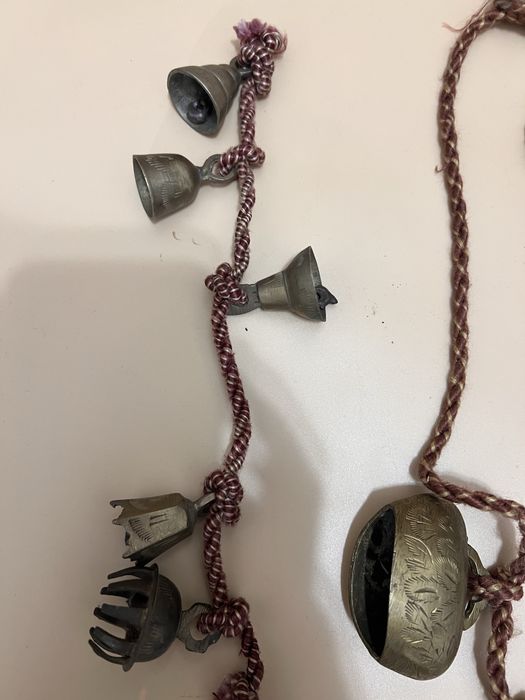 Doua siraguri cu 11 clopotei