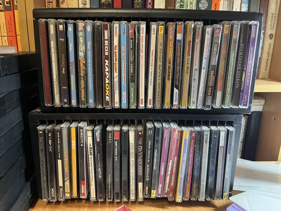 коллекция CD дисков
