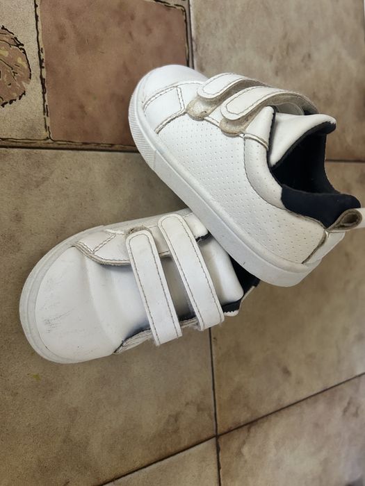 4 perechi adidasi marimea 22