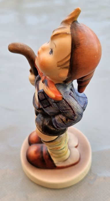 Goebel Hummel порцеланова фигура Little Hiker, 16 2/0, 1973 г.