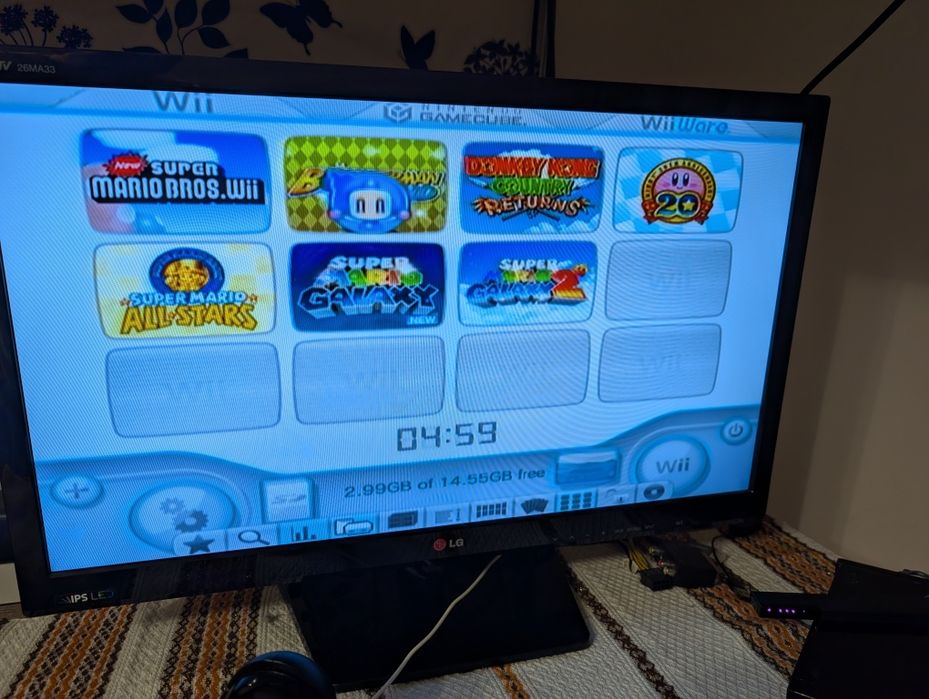 Nu trimit Nintendo Wii modat Super Mario World NES Donkey Kong etc