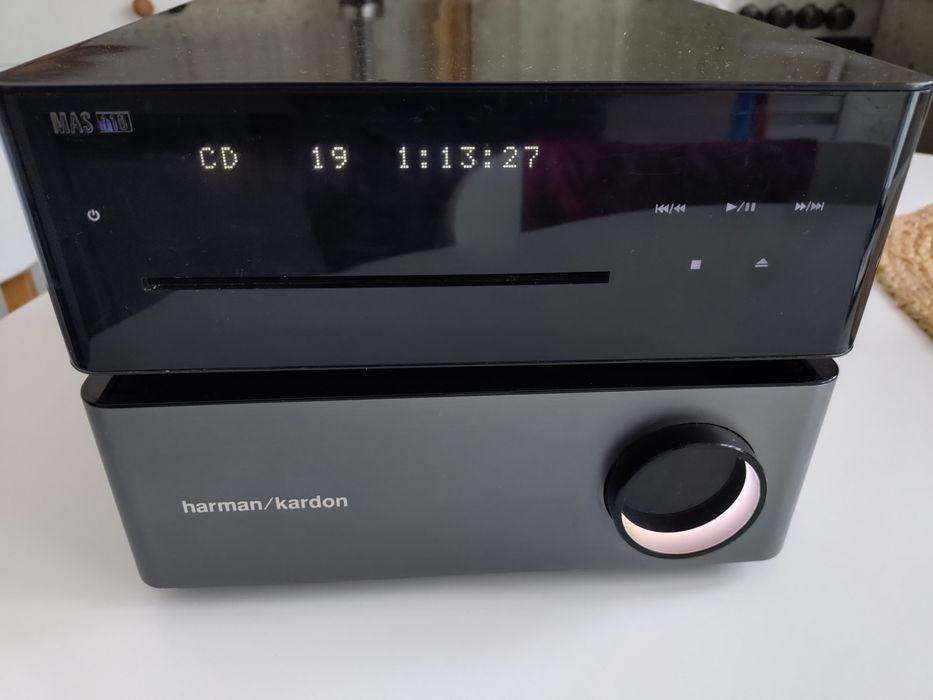 Sistem stereo amplificator Harman Kardon MAS 110,CD player,Tuner, USB