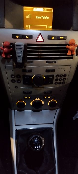 Vând Opel Astra H 1.9  150cp an2007 pt dezmembrat  preț 700€ negociadi