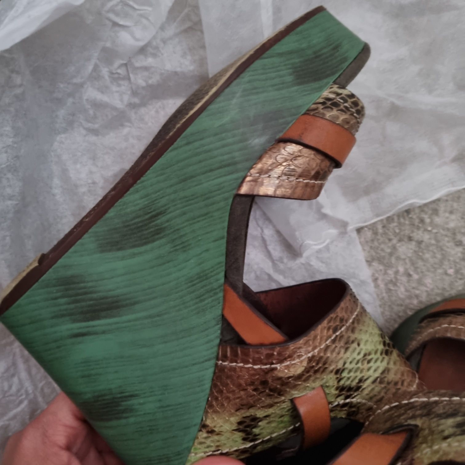 Италиански сандали на платформа естествена кожа