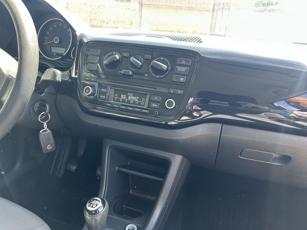Volkswagen UP! 2013 Euro 5 1.0MPI