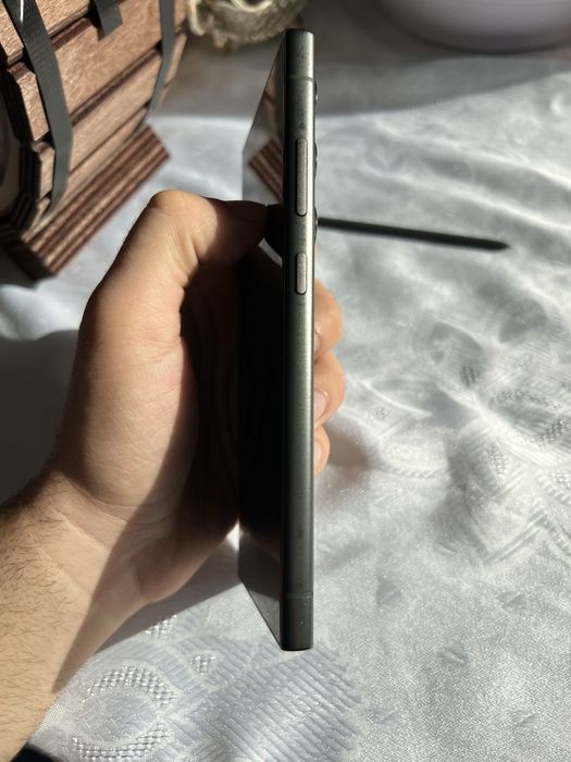 Samsung galaxy s24 ultra 256GB КАТО НОВ