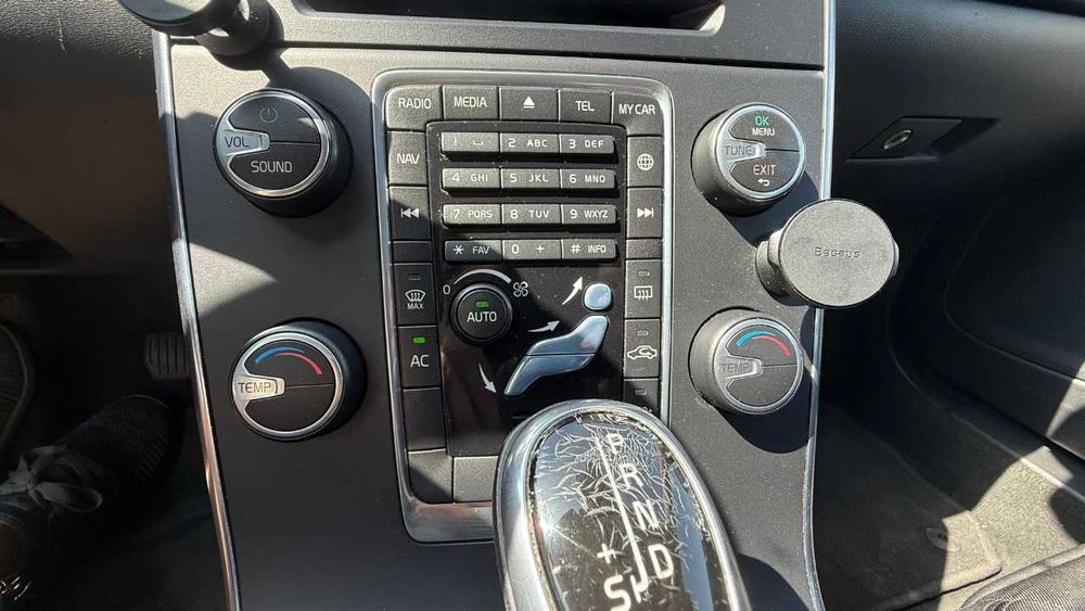 De vanzare Volvo V60