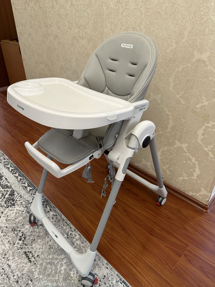 Продам обеденный стул детский Peg-Perego Prima Pappa Follow