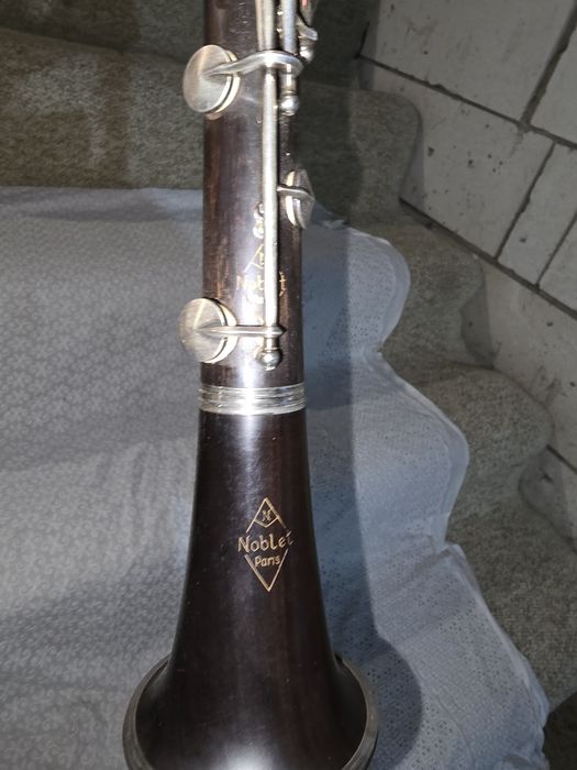 Vând călărinete buffet crampon și noblet Paris