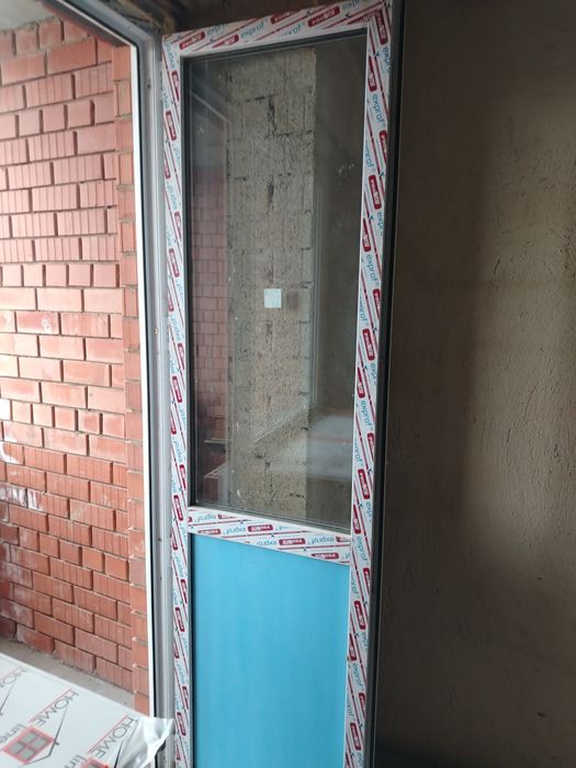 Продам пластиковое окно Срочно