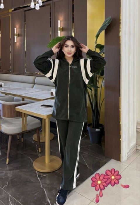 Продаётся костюм НОВЫЙ