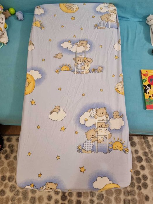 Pachet bebelus: Patut pliabil + saltea cocos + lenjerie patut