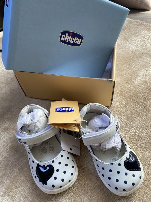 Обувки на Chicco