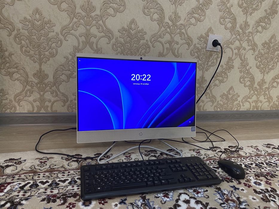 Моноблок HP 200 G3 AIO