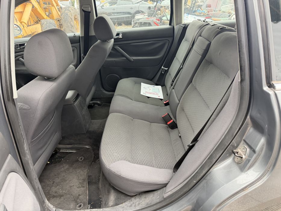 Пасат Б5 2.5 дизел 2005 Г автматик само на части