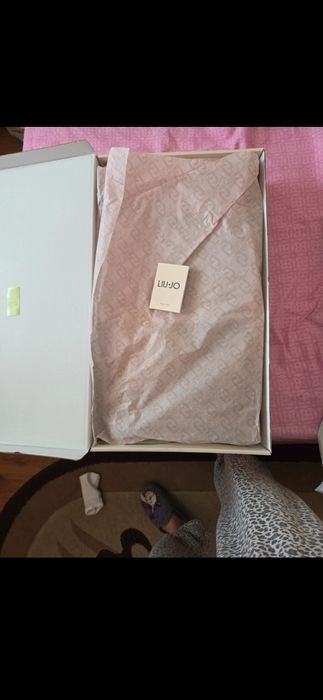 Vînd cizme lung liu jo noi