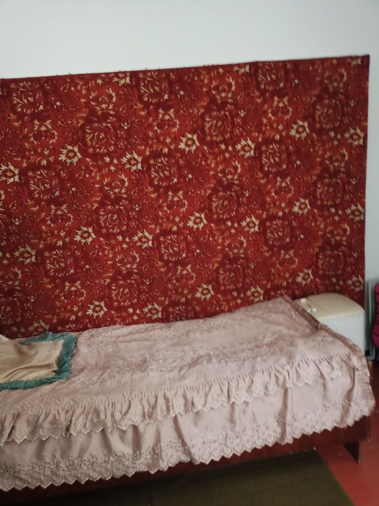 Палас синтетический.