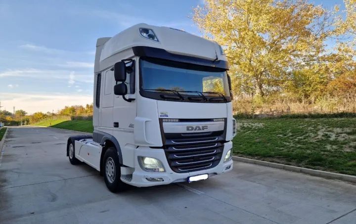 Bara / Capota / Faruri / Usi / Elemente Caroserie / Cabina Daf XF460 106 Euro 6 2012-2021