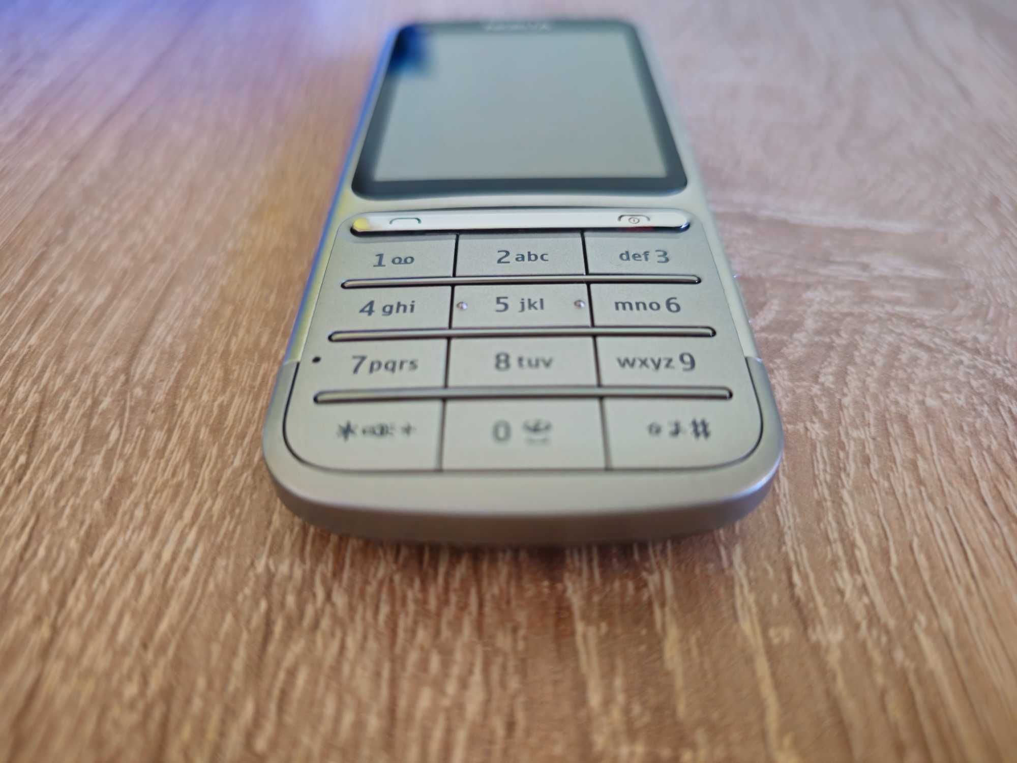 ТОП СЪСТОЯНИЕ: Nokia C3-01 Touch and Type Silver Нокиа Нокия