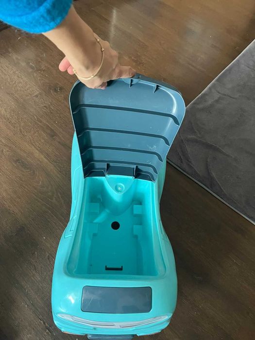Продавам количка Ride-on Fisher Price