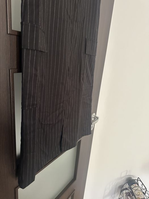 Fusta Stradivarius mărimea 34, noua cu eticheta