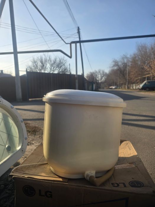 Продам стиральную машинку
