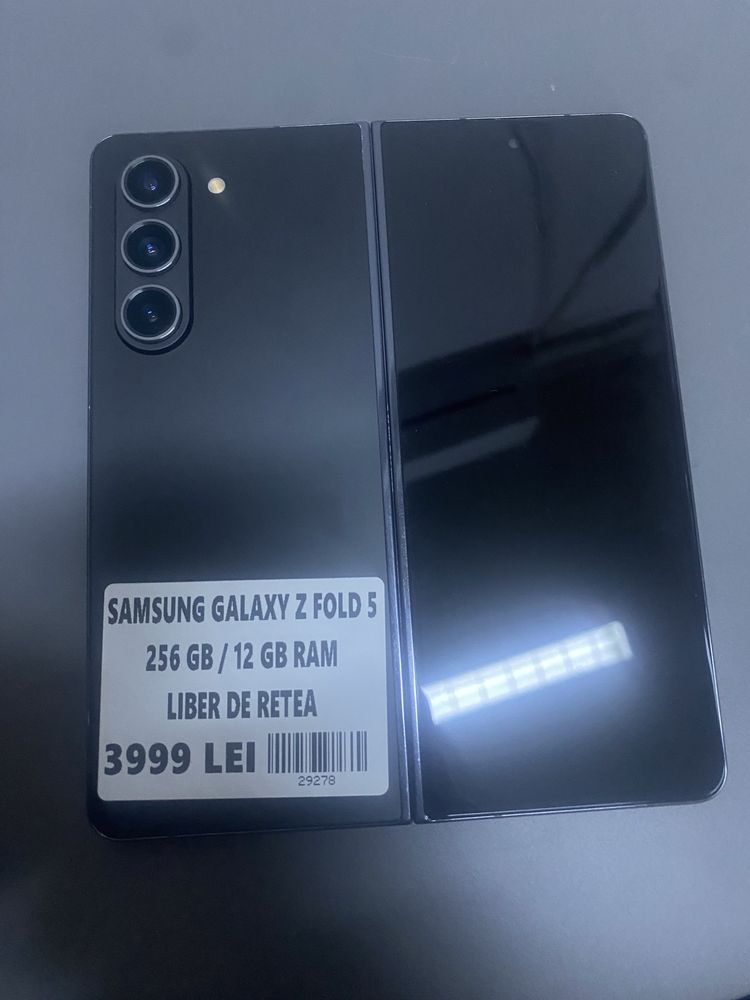 Samsung galaxy z fold 5 256 GB / 12 GB RAM #29278