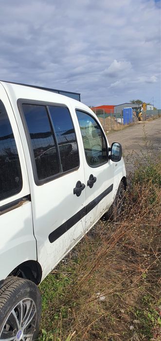 Fiat doblo 2006 masina bine intretinuta