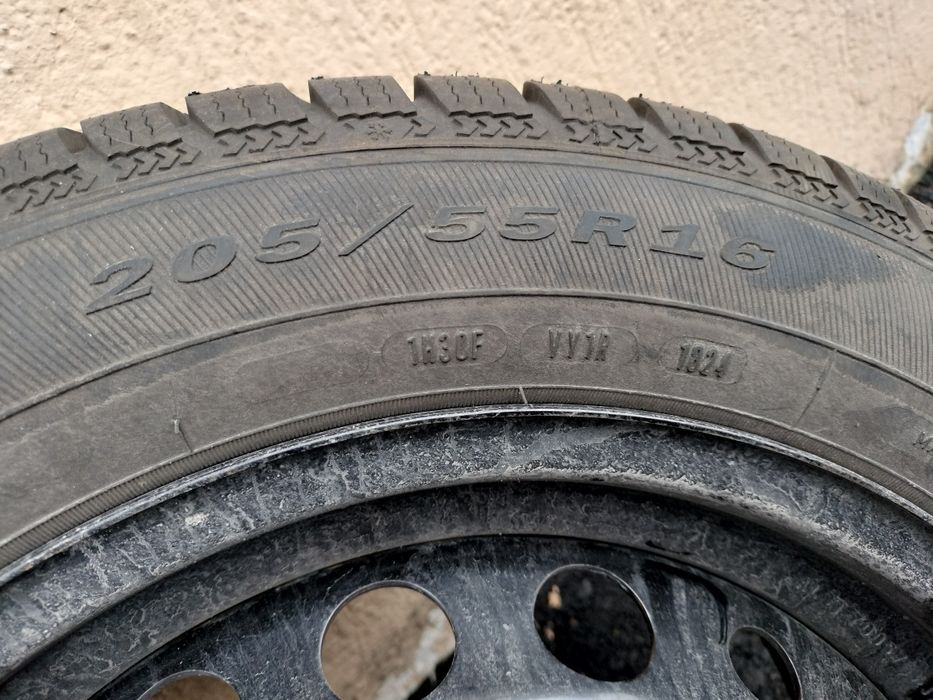 Jante și anvelope iarna Debica