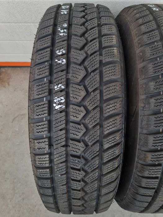 Зимни гуми 2 броя OVACION W586 185 65 R15 дот 2118
