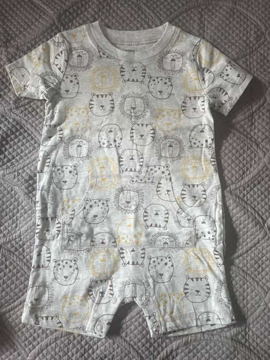 Carter’s бебешки бодита и гащеризони