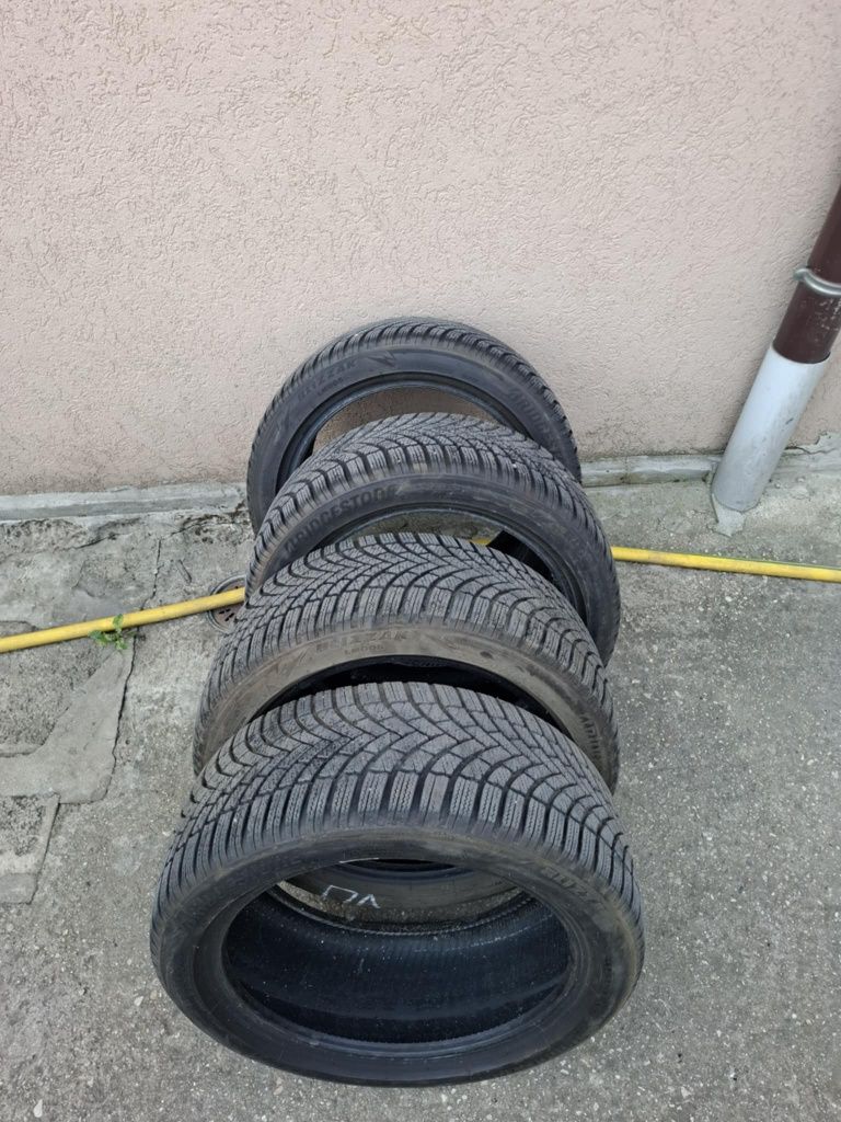 225/45/17 дот2221