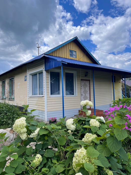 Дом в шахтерском поселке